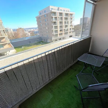 Designer Near Old Town With Ac, Private Parking, Loggia *