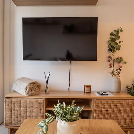 Apartmán Designer Near Old Town With Ac, Private Parking, Loggia Kosice