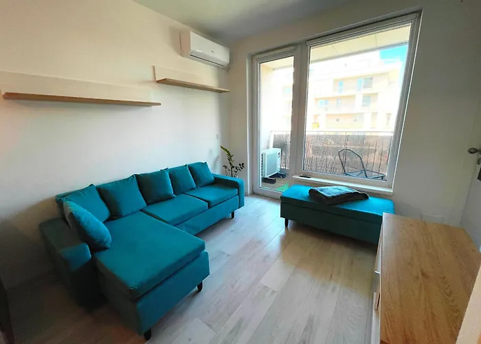 Designer Near Old Town With Ac, Private Parking, Loggia Apartmán *